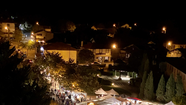 photo marché nocturne.jpg